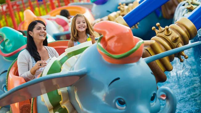 Dumbo the Flying Elephant - Photo officielle Walt Disney World